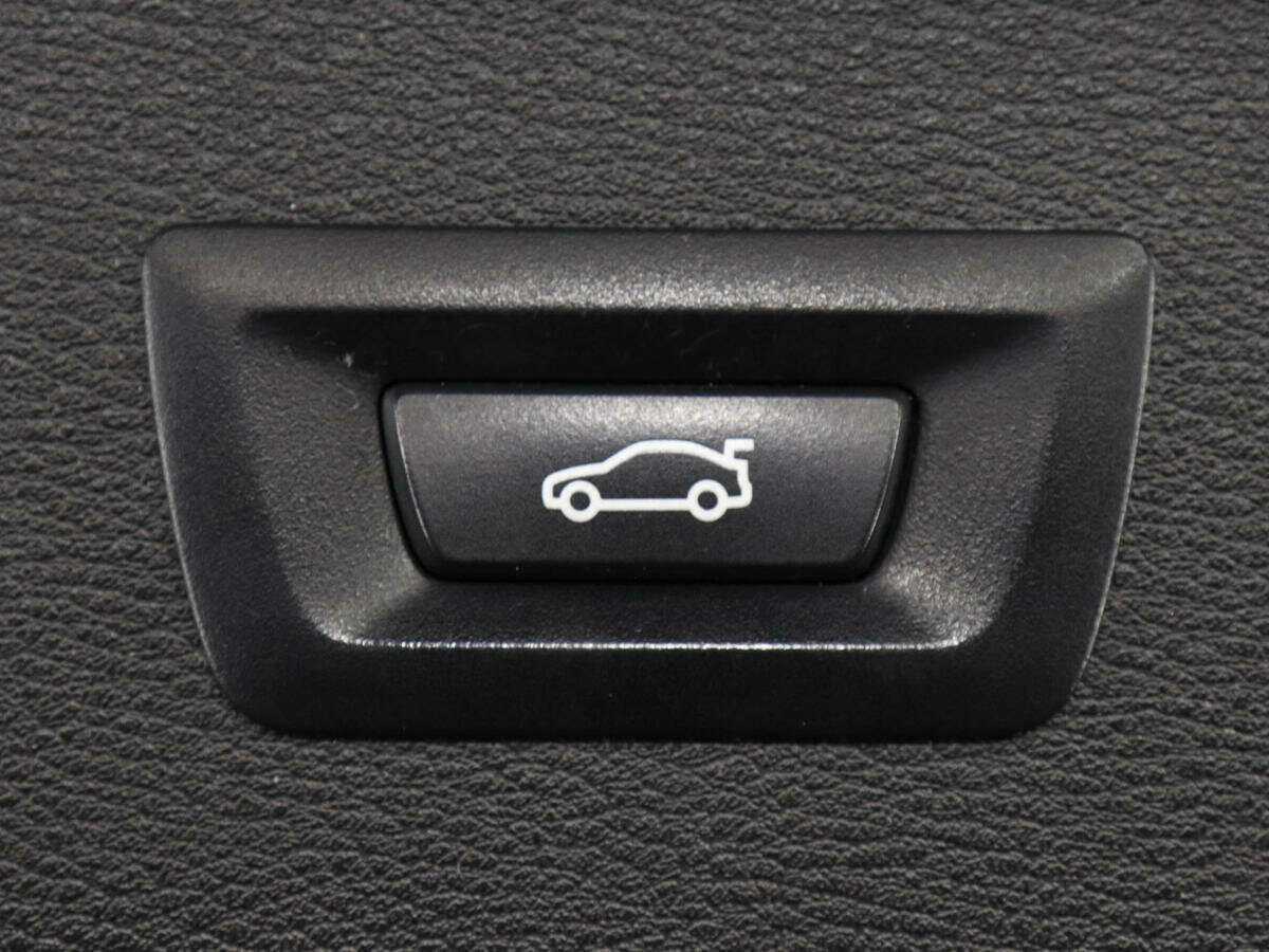 BMW X1 2018 года с пробегом. Фото: #11