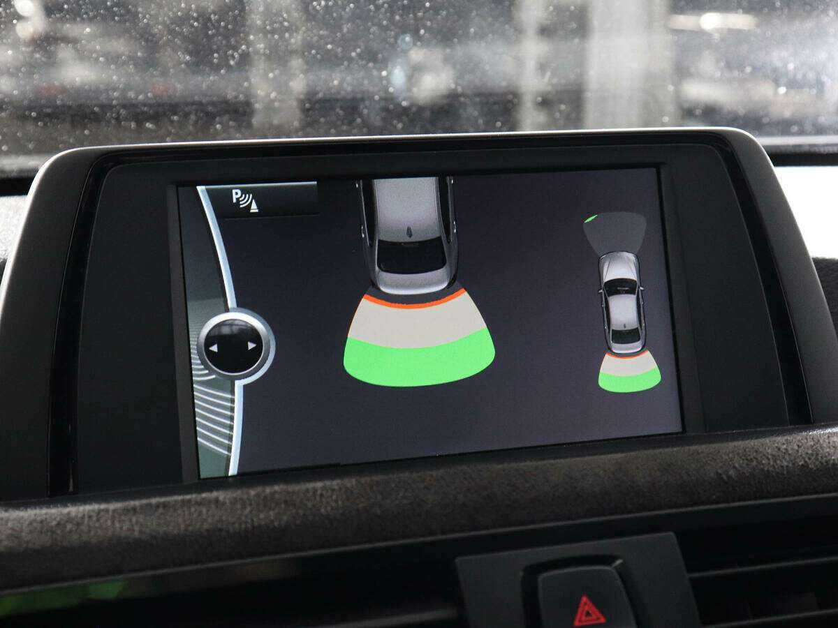 BMW 3 серии 2013 года с пробегом. Фото: #10