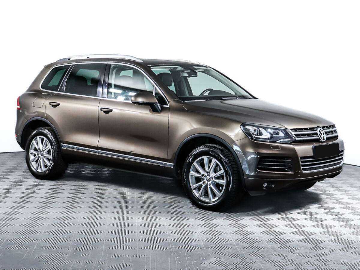 Volkswagen Touareg 2013 года с пробегом. Фото: #2