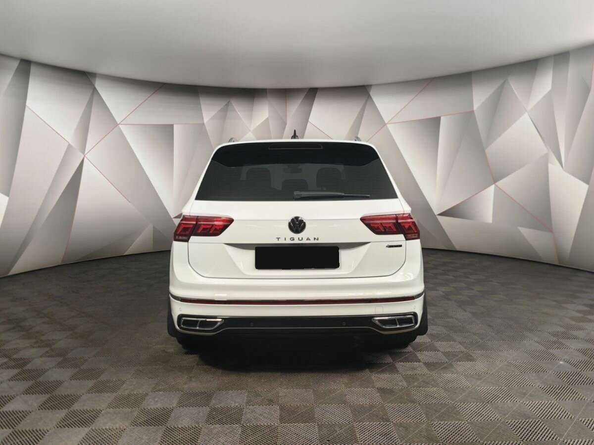 Volkswagen Tiguan 2021 года с пробегом. Фото: #7