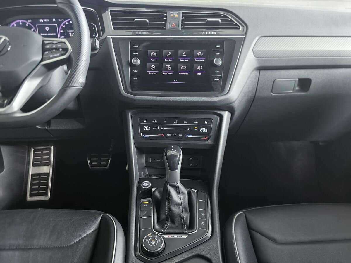 Volkswagen Tiguan 2021 года с пробегом. Фото: #10