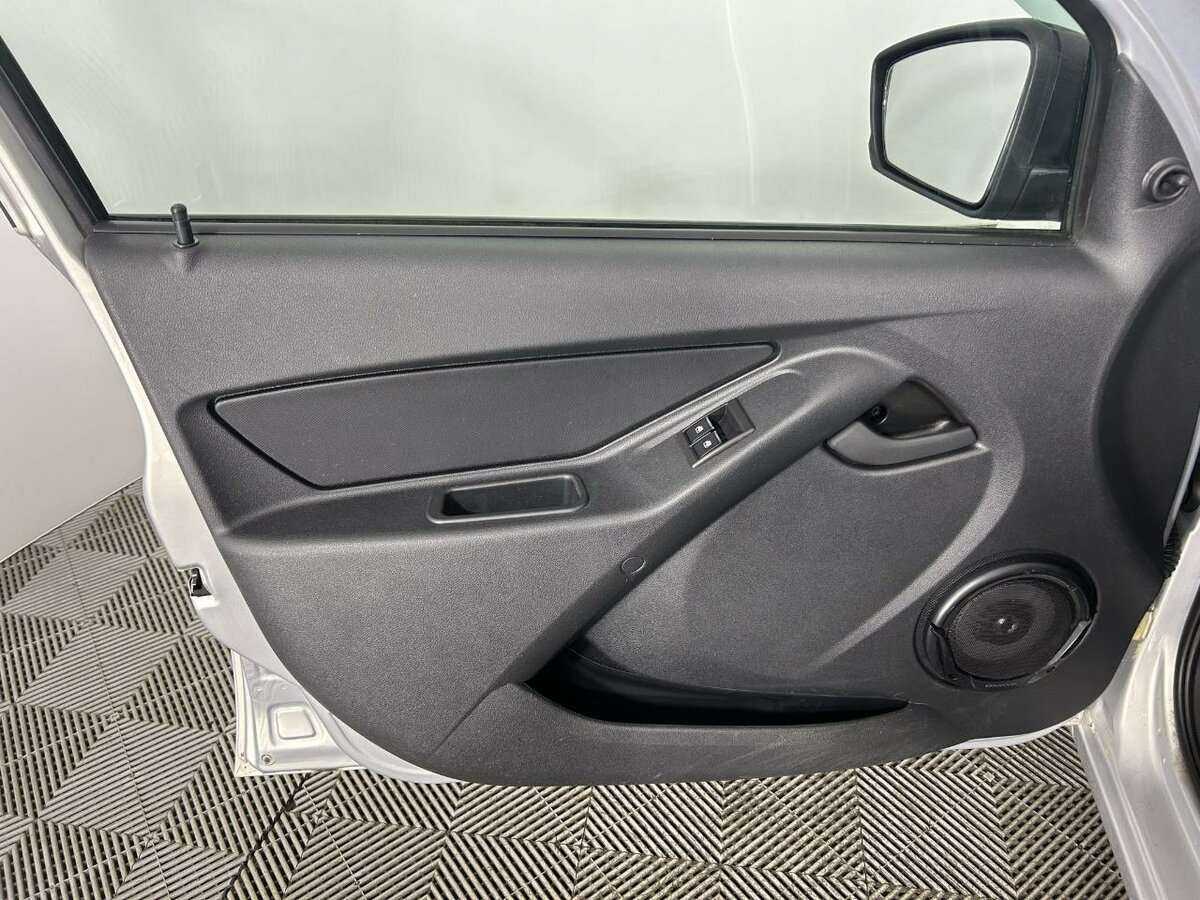 Б/У Лада (ВАЗ) Гранта 2017 года. Фото: #7