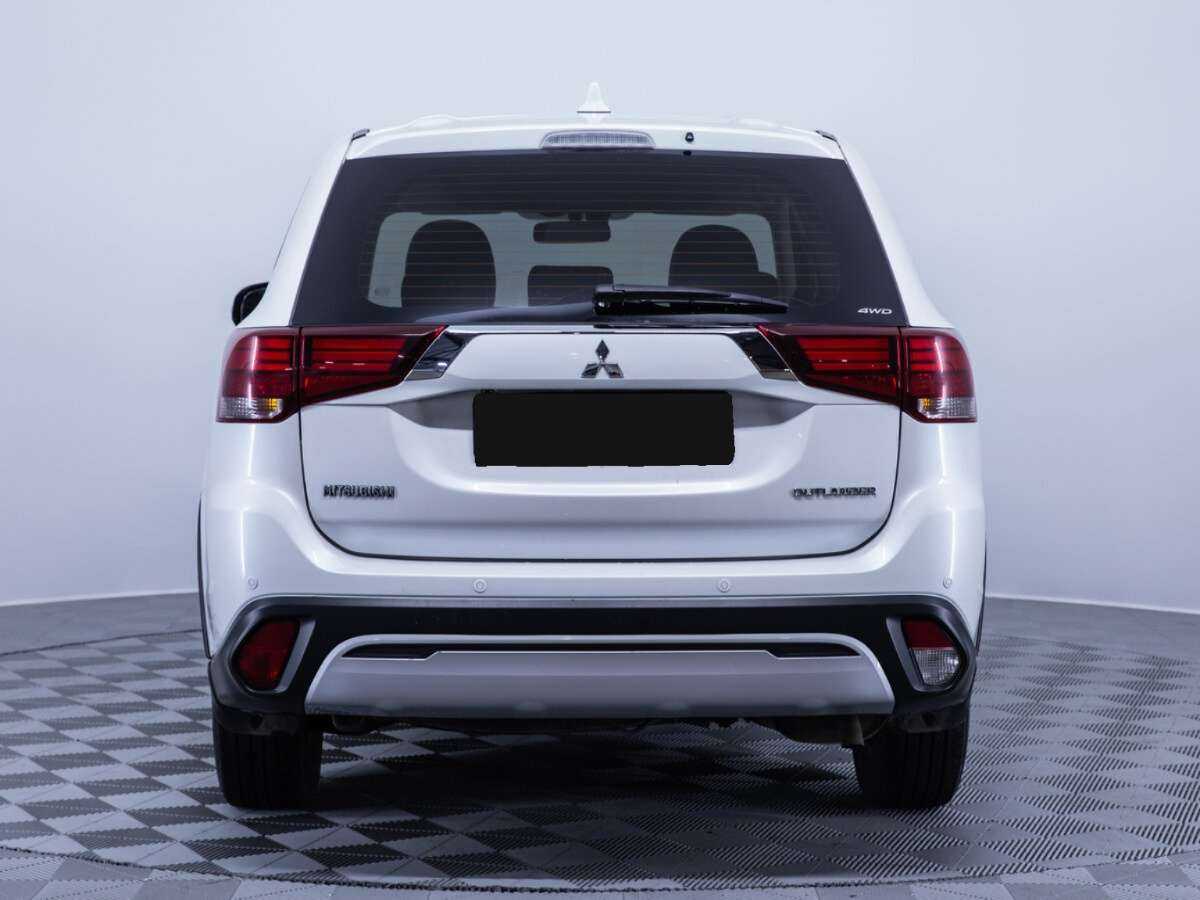 Mitsubishi Outlander 2020 года с пробегом. Фото: #5