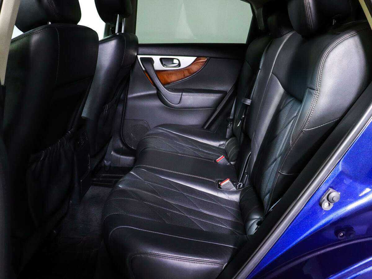 Infiniti FX 2013 года с пробегом. Фото: #7