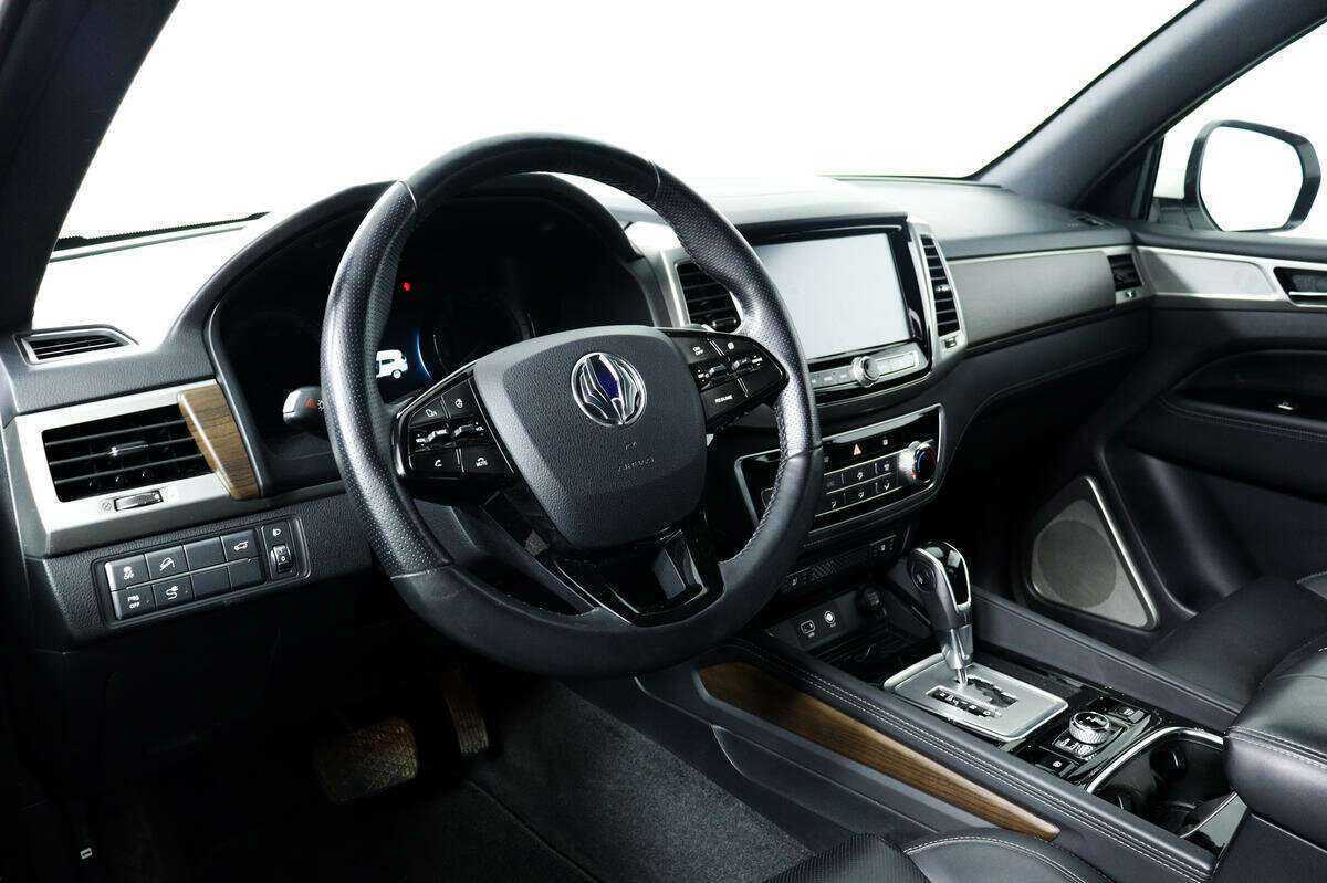 SsangYong Rexton 2018 года с пробегом. Фото: #13