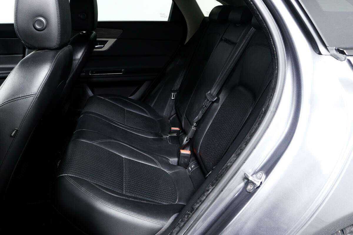 Jaguar XF 2016 года с пробегом. Фото: #11