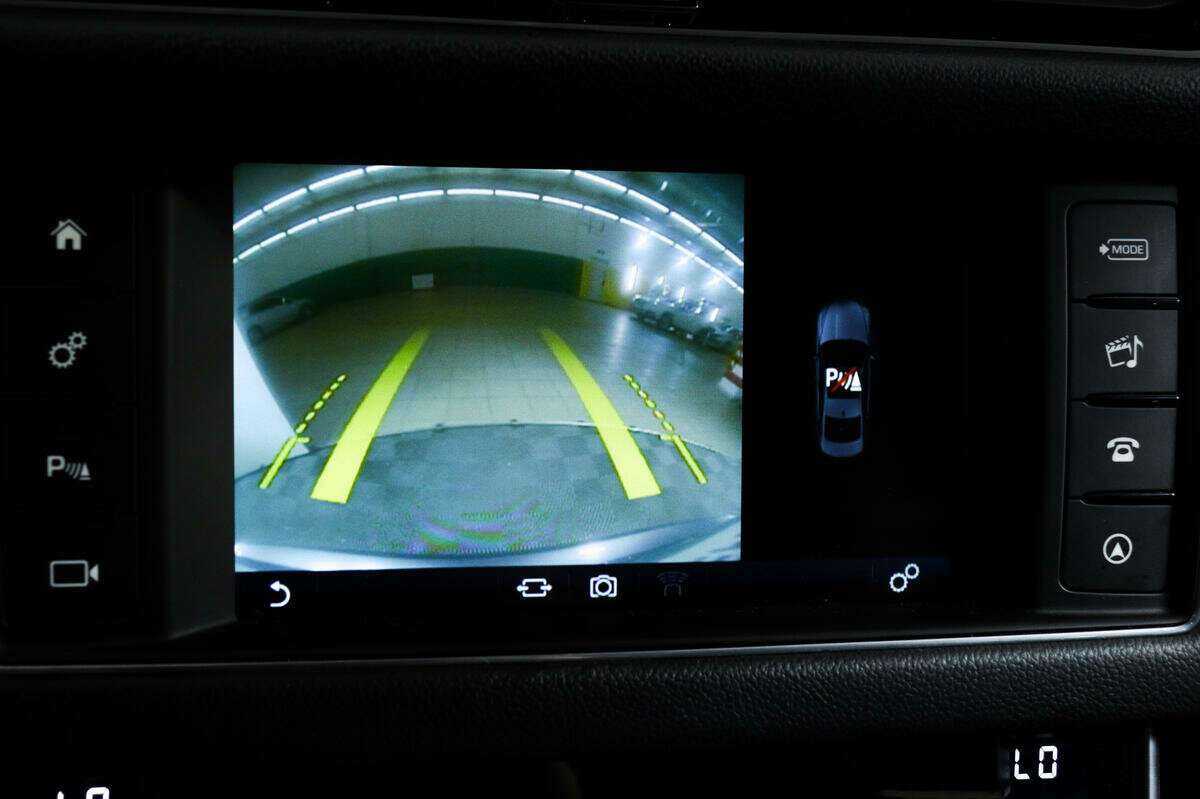 Jaguar XF 2016 года с пробегом. Фото: #13