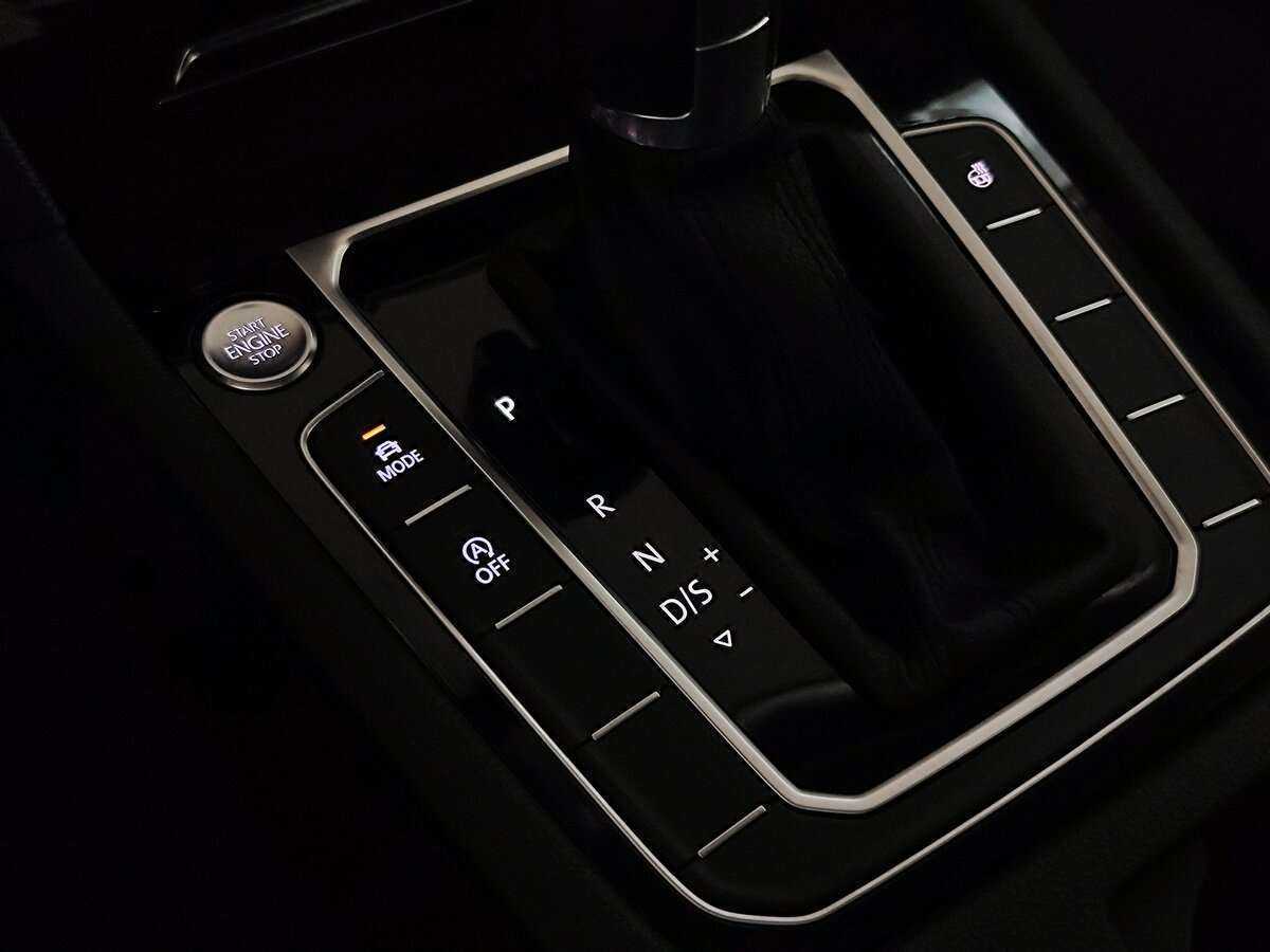 Volkswagen Passat 2019 года с пробегом. Фото: #19