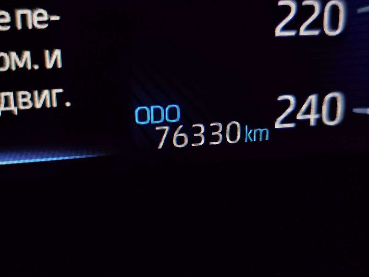 Toyota Corolla 2019 года с пробегом. Фото: #5