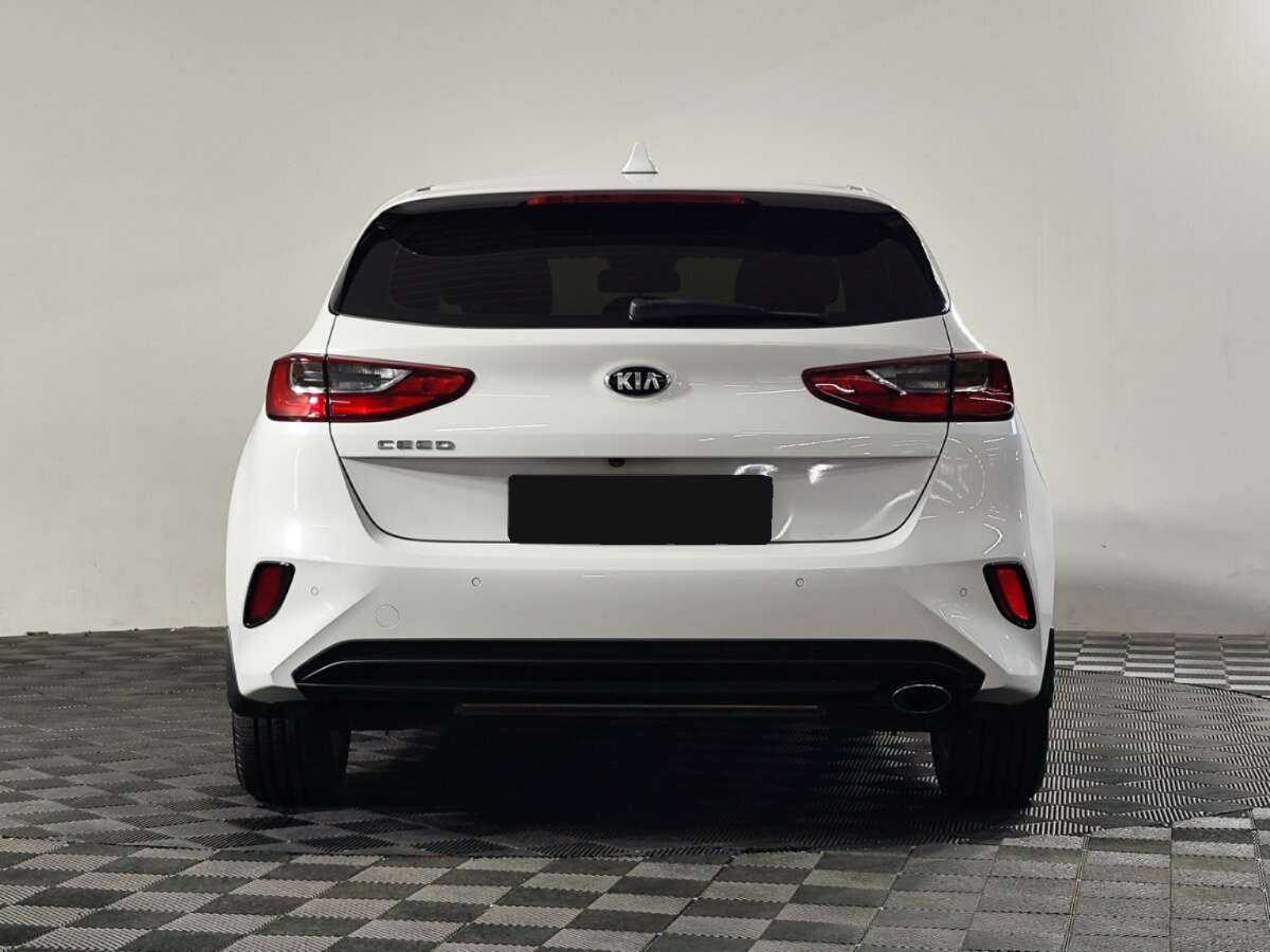 Kia Ceed 2020 года с пробегом. Фото: #3