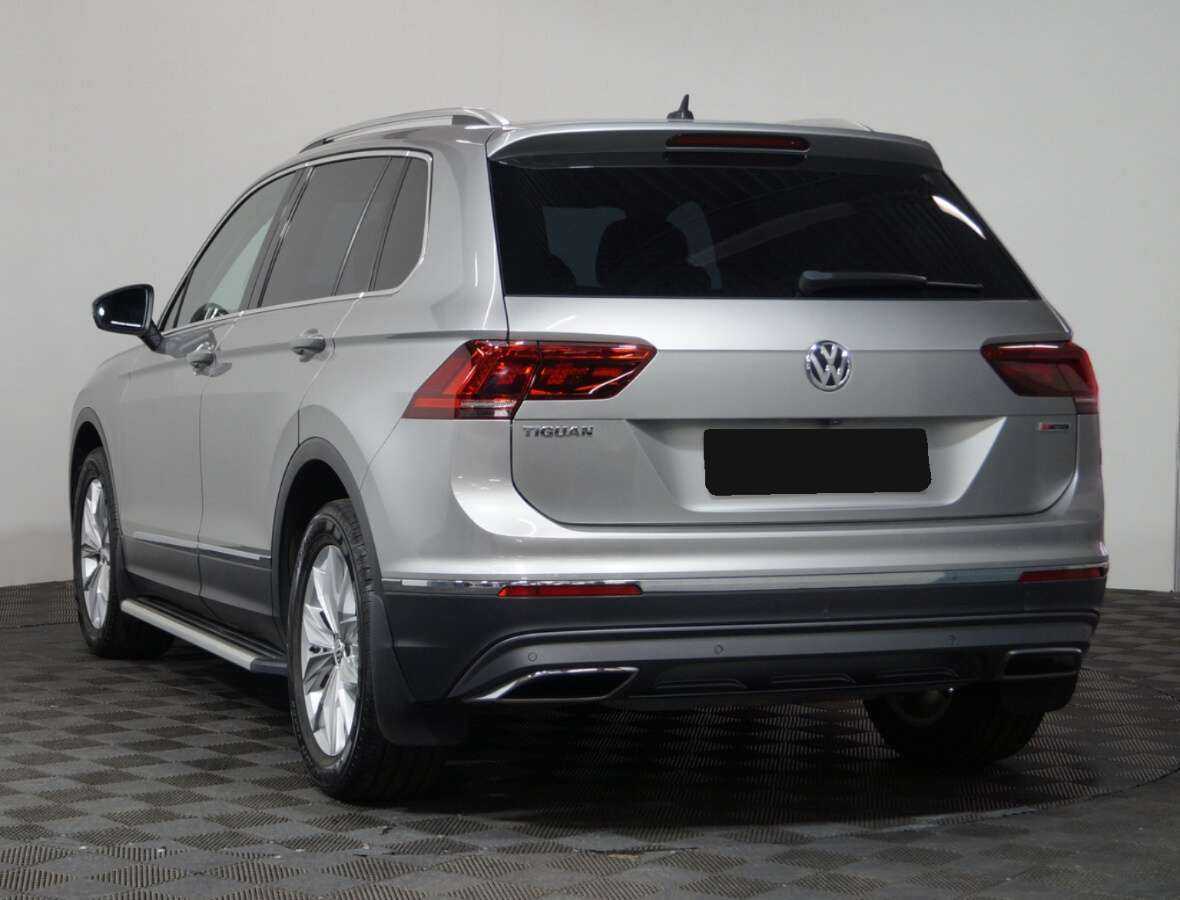 Volkswagen Tiguan 2018 года с пробегом. Фото: #2