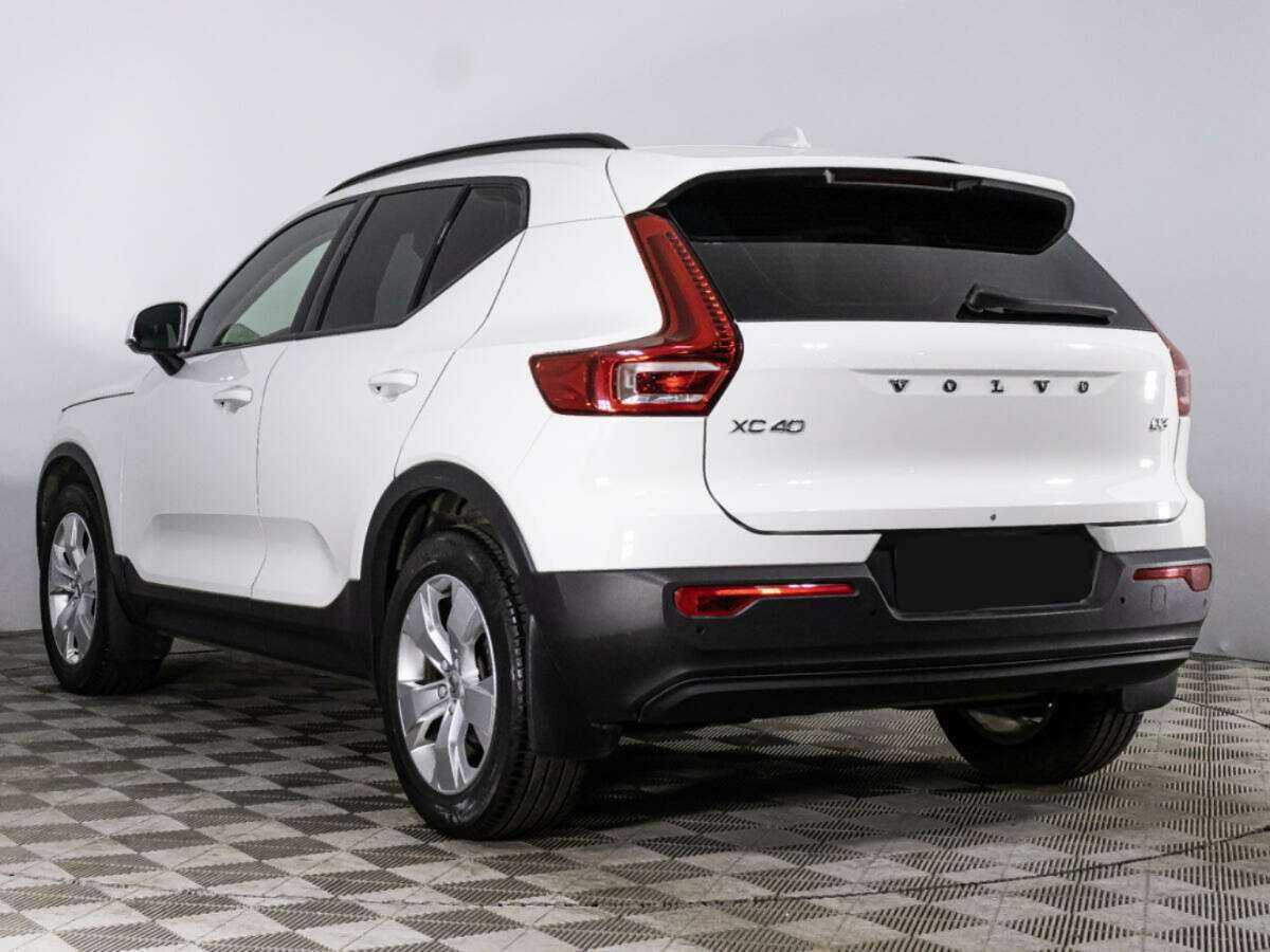 Volvo XC40 2019 года с пробегом. Фото: #6