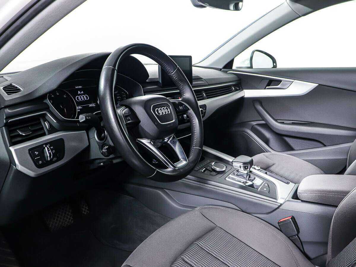 Audi A4 2015 года с пробегом. Фото: #12