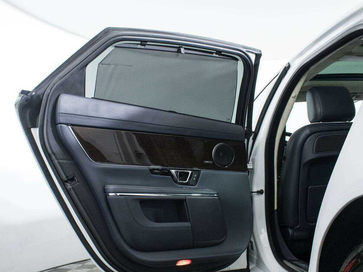 Jaguar XJ 2014 года с пробегом. Фото: #15