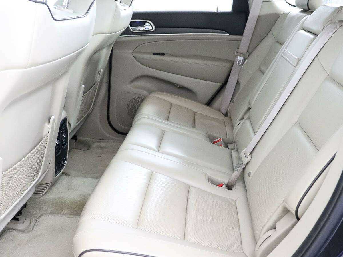 Jeep Grand Cherokee 2014 года с пробегом. Фото: #9