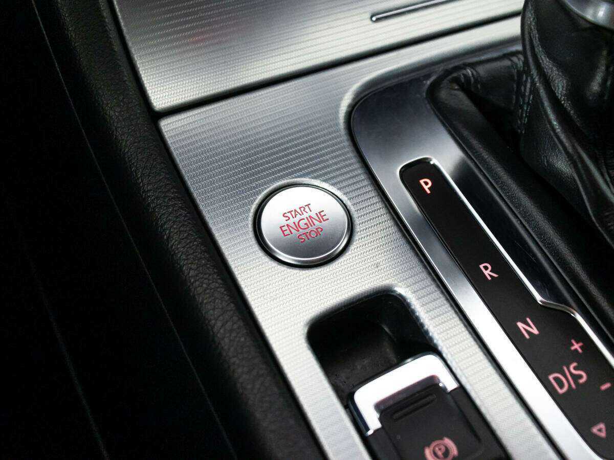 Volkswagen Touareg 2012 года с пробегом. Фото: #18