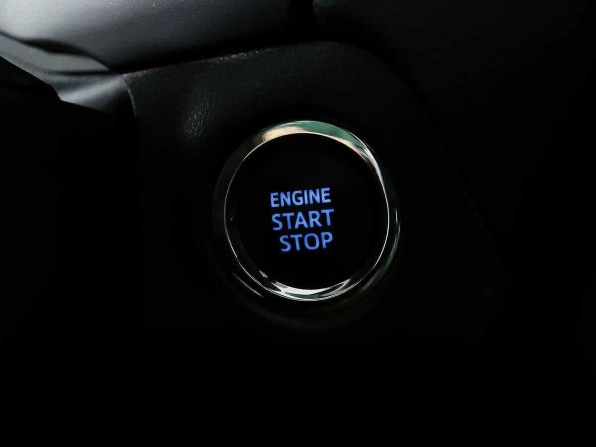 Toyota RAV4 2021 года с пробегом. Фото: #18