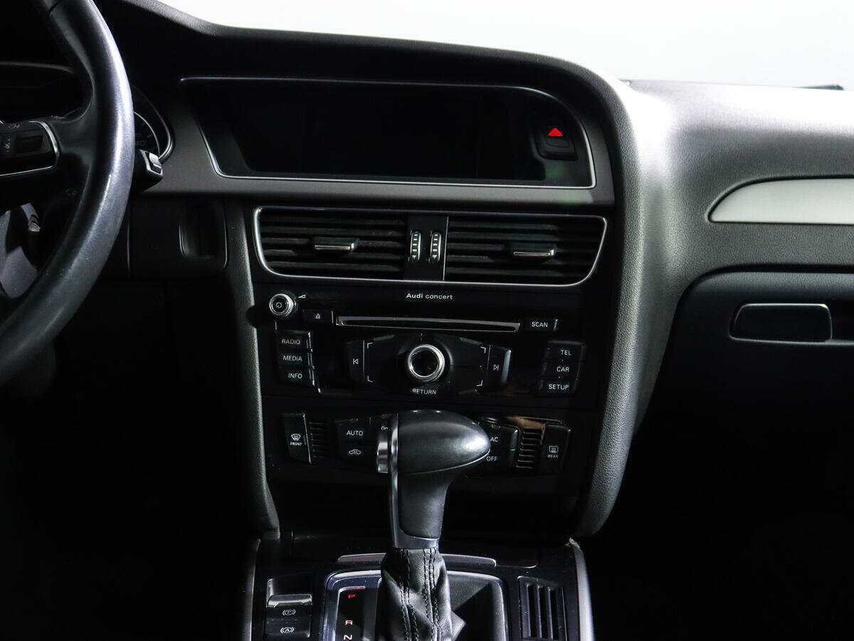 Audi A4 2013 года с пробегом. Фото: #10
