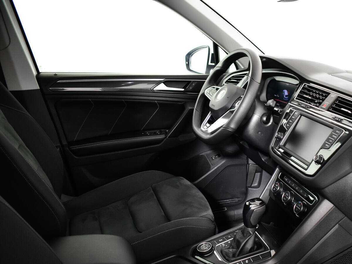 Volkswagen Tiguan 2017 года с пробегом. Фото: #8