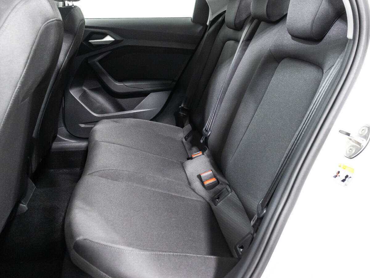 Audi A1 2020 года с пробегом. Фото: #9