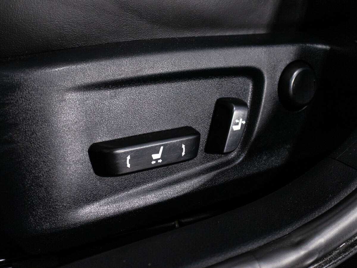 Lexus IS 2014 года с пробегом. Фото: #14