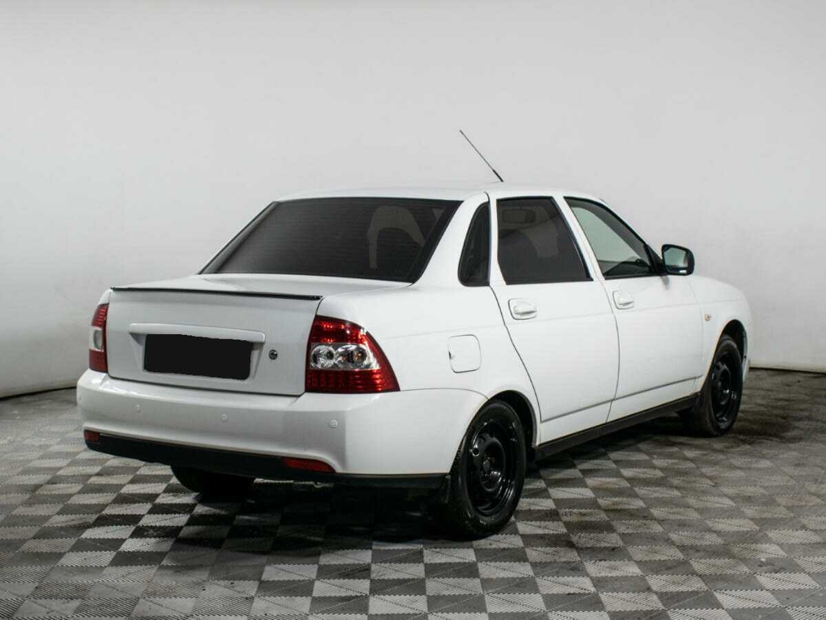 Lada (ВАЗ) Priora 2017 года с пробегом. Фото: #3