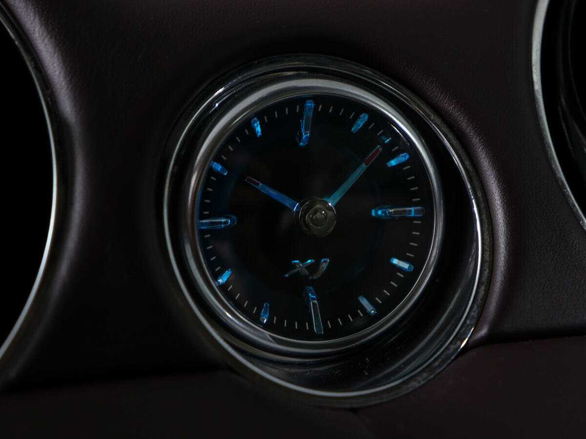 Jaguar XJ 2014 года с пробегом. Фото: #35