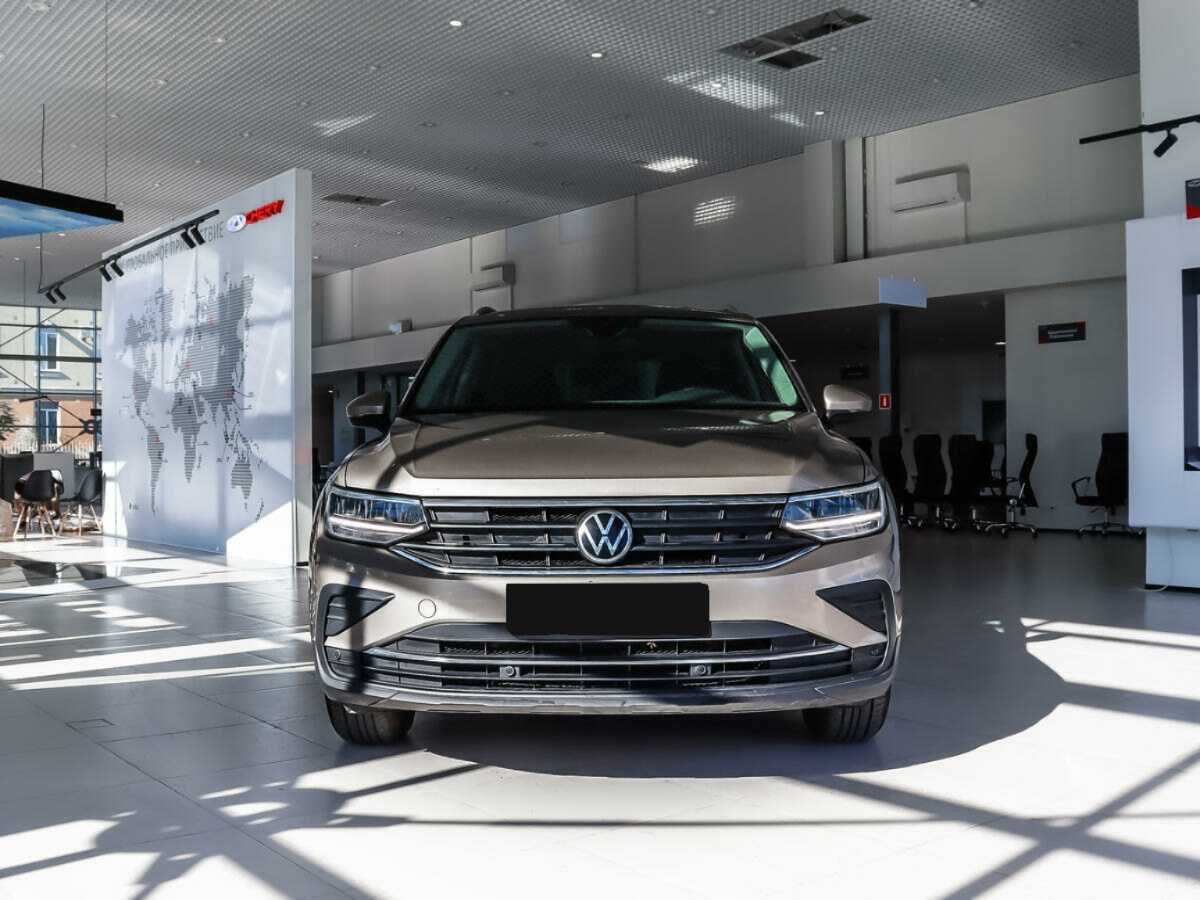 Volkswagen Tiguan 2021 года с пробегом. Фото: #1