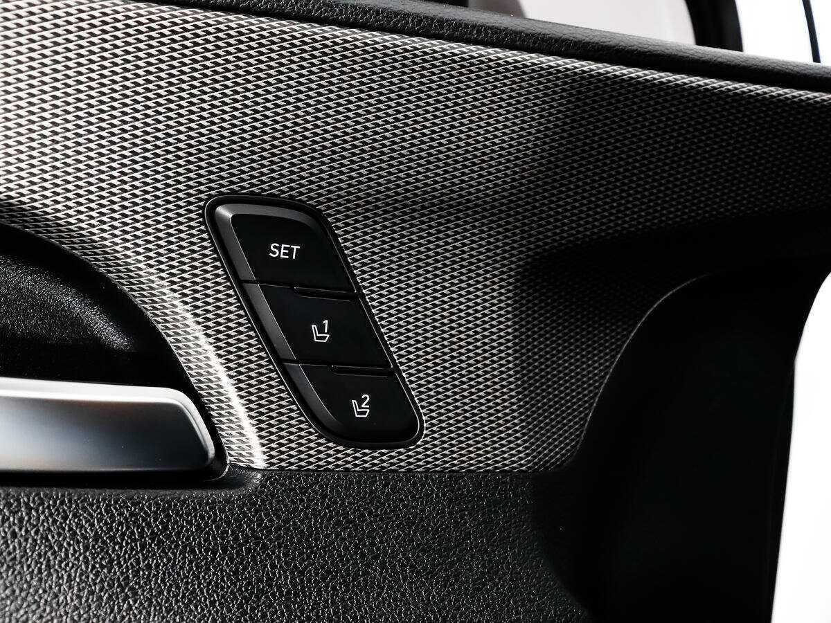 Hyundai Santa Fe 2018 года с пробегом. Фото: #9