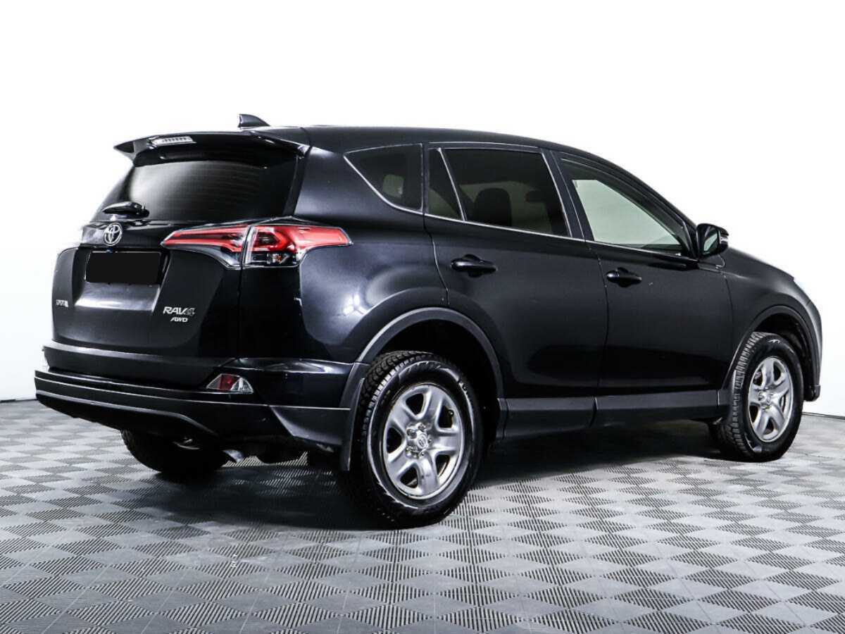 Toyota RAV4 2016 года с пробегом. Фото: #4