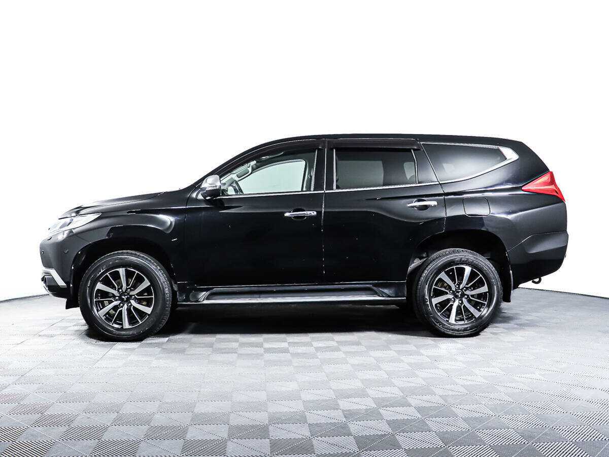Mitsubishi Pajero Sport 2018 года с пробегом. Фото: #7