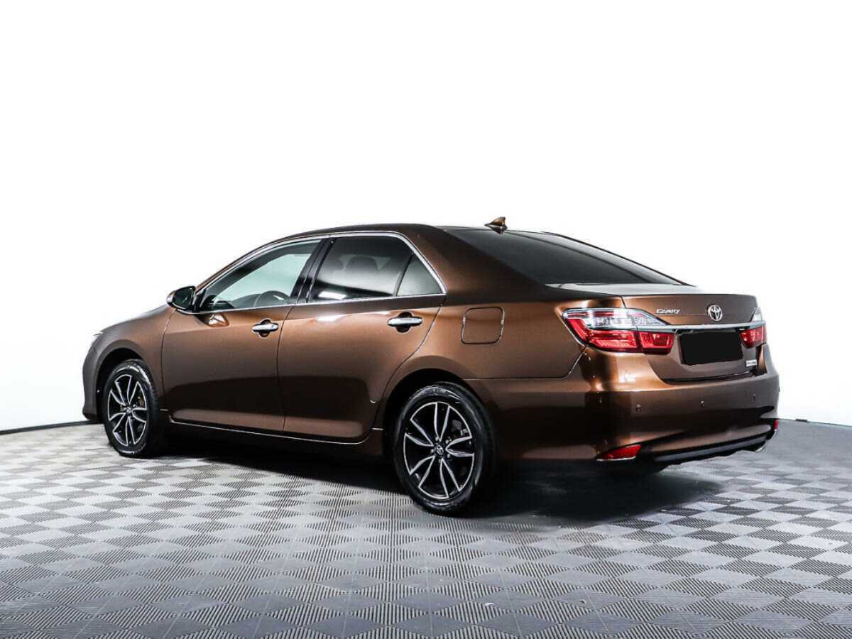 Toyota Camry 2017 года с пробегом. Фото: #6