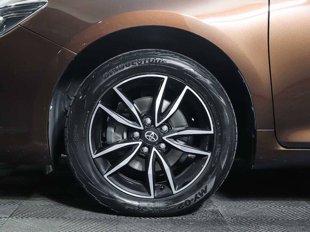 Toyota Camry 2017 года с пробегом. Фото: #24