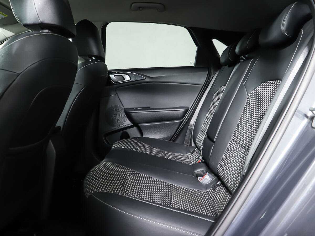 Kia Ceed 2022 года с пробегом. Фото: #9