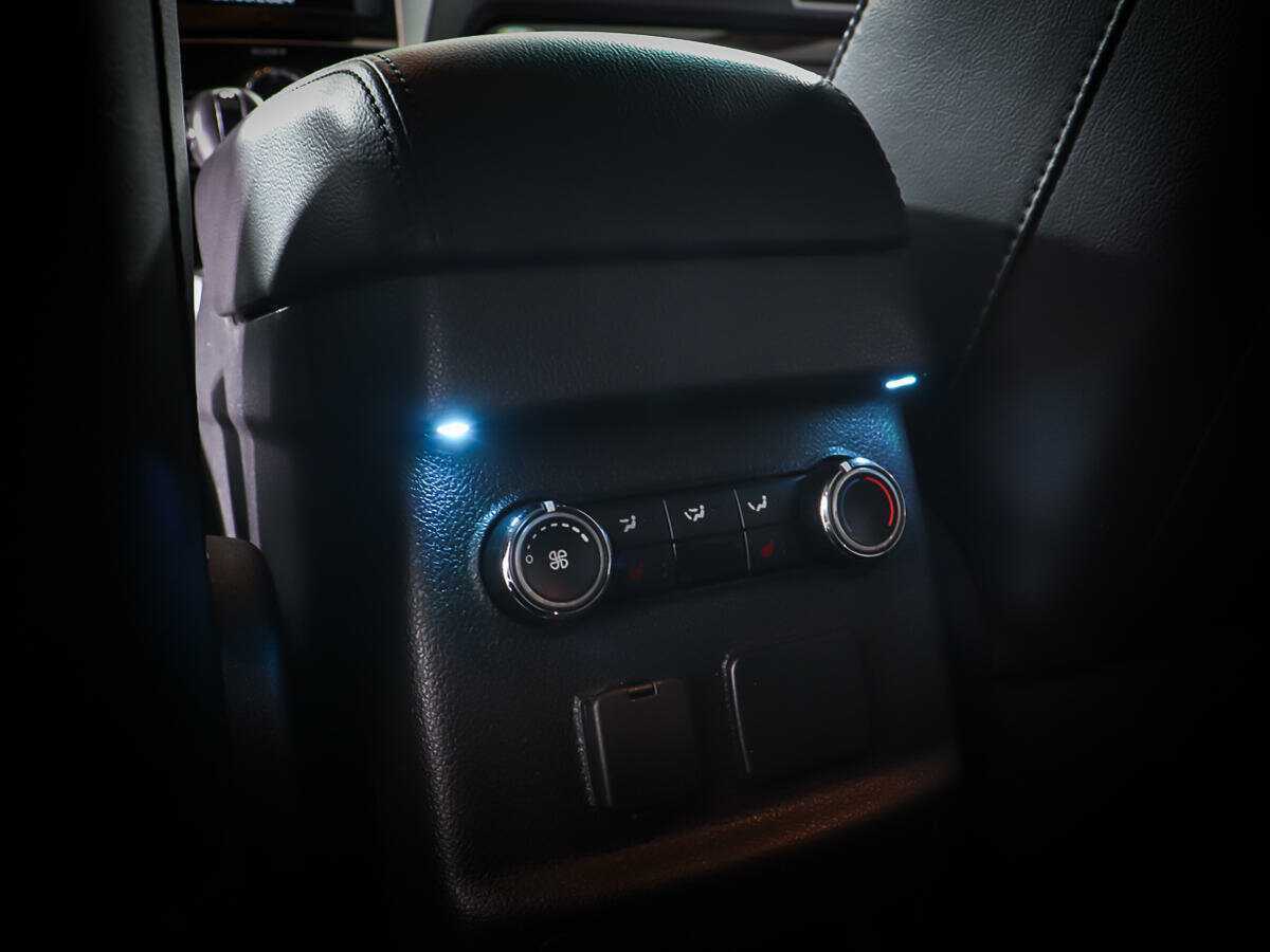 Ford Explorer 2015 года с пробегом. Фото: #16