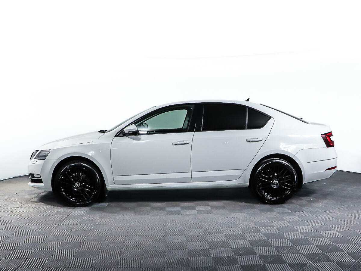 Skoda Octavia 2019 года с пробегом. Фото: #7
