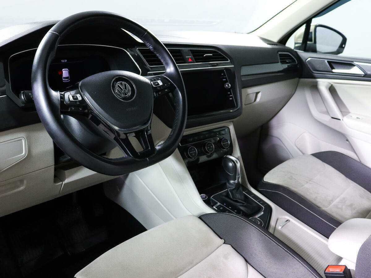 Volkswagen Tiguan 2018 года с пробегом. Фото: #13