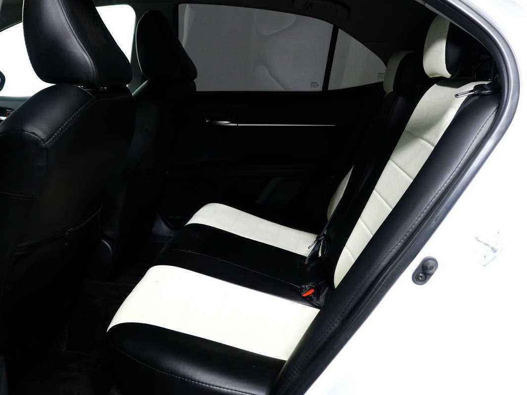 Toyota Camry 2019 года с пробегом. Фото: #11