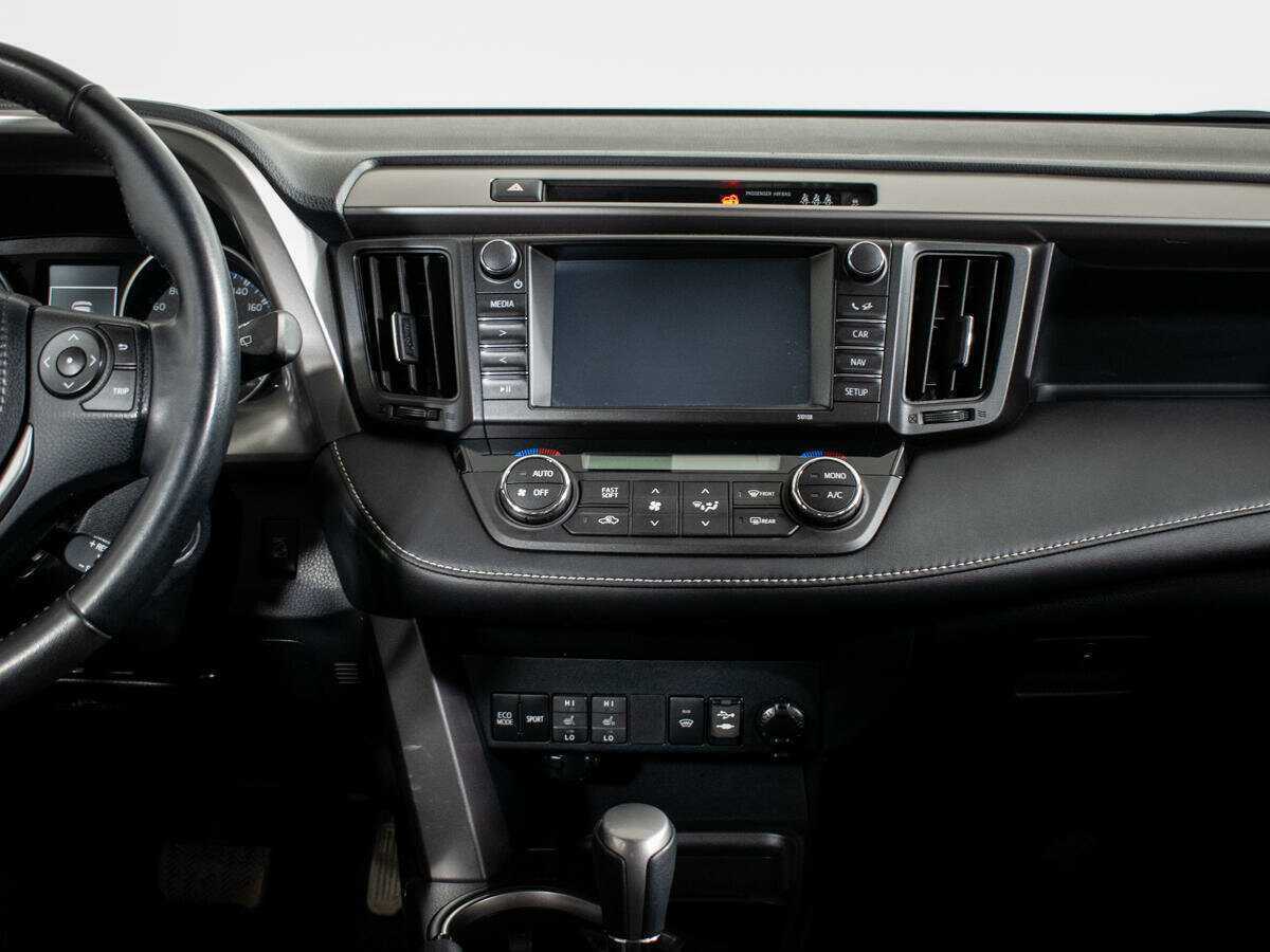 Toyota RAV4 2016 года с пробегом. Фото: #8