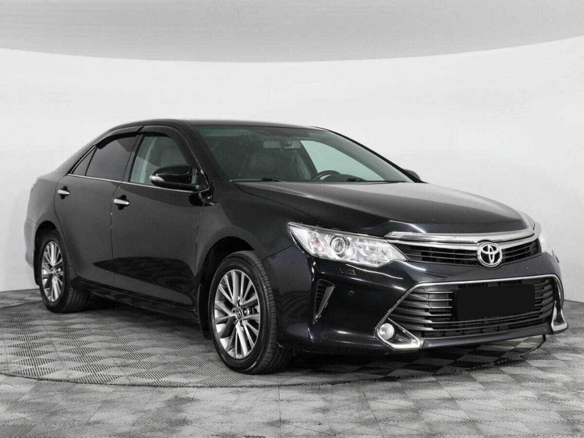Toyota Camry 2016 года с пробегом. Фото: #2