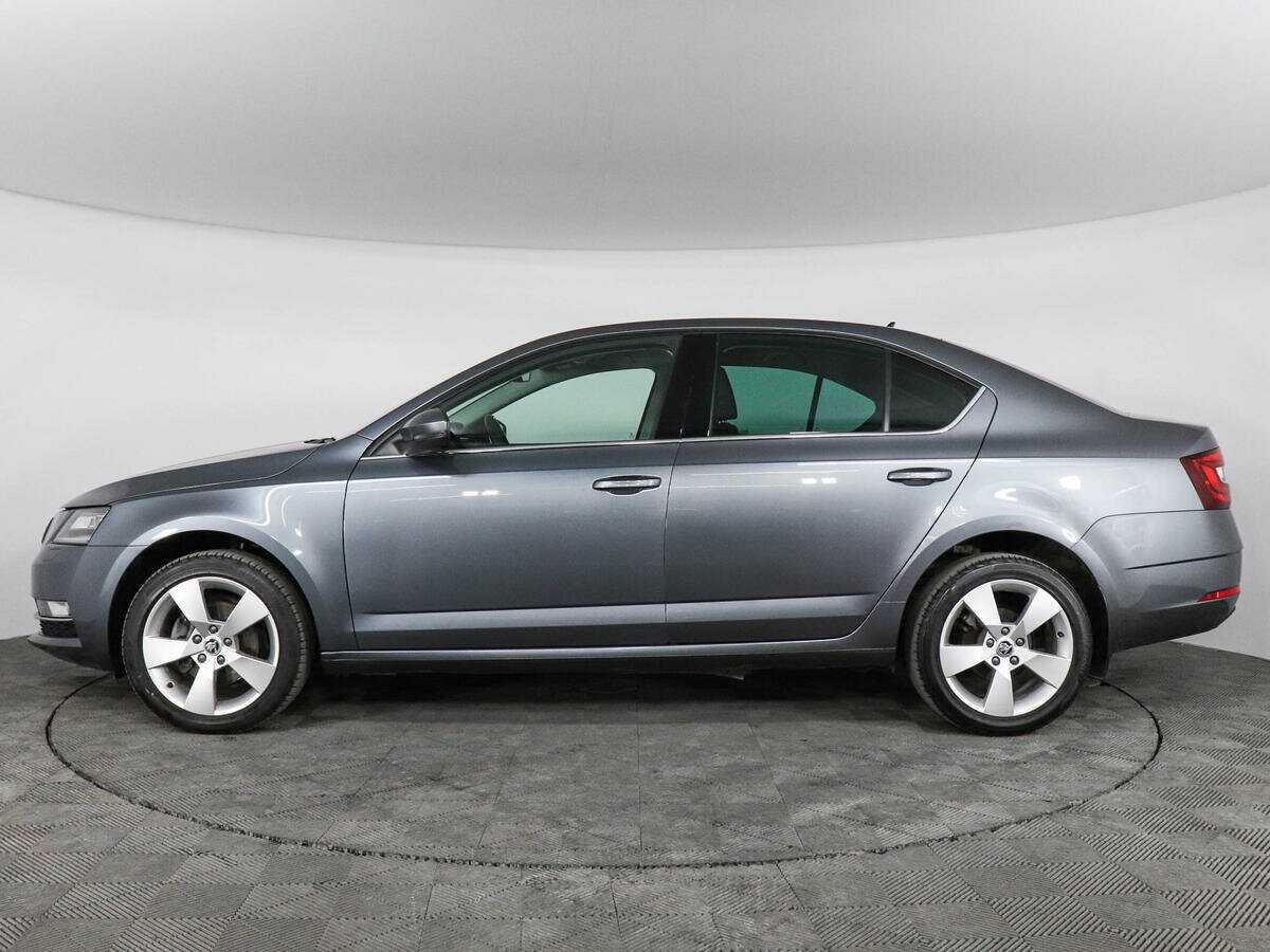 Skoda Octavia 2019 года с пробегом. Фото: #7