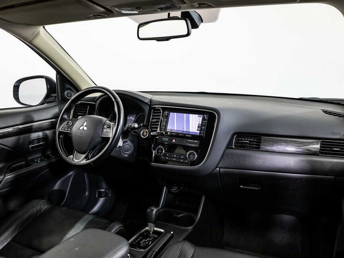 Mitsubishi Outlander 2015 года с пробегом. Фото: #6