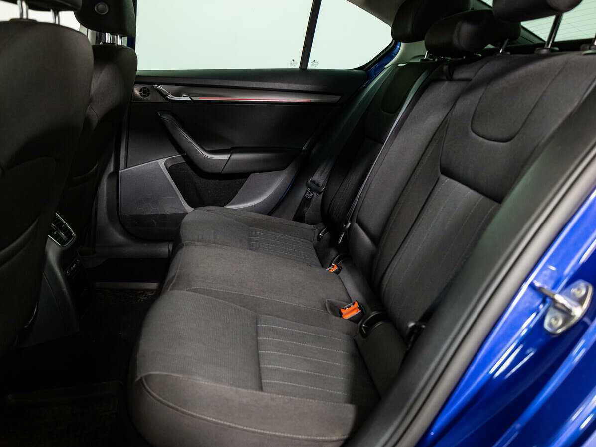 Skoda Octavia 2019 года с пробегом. Фото: #9