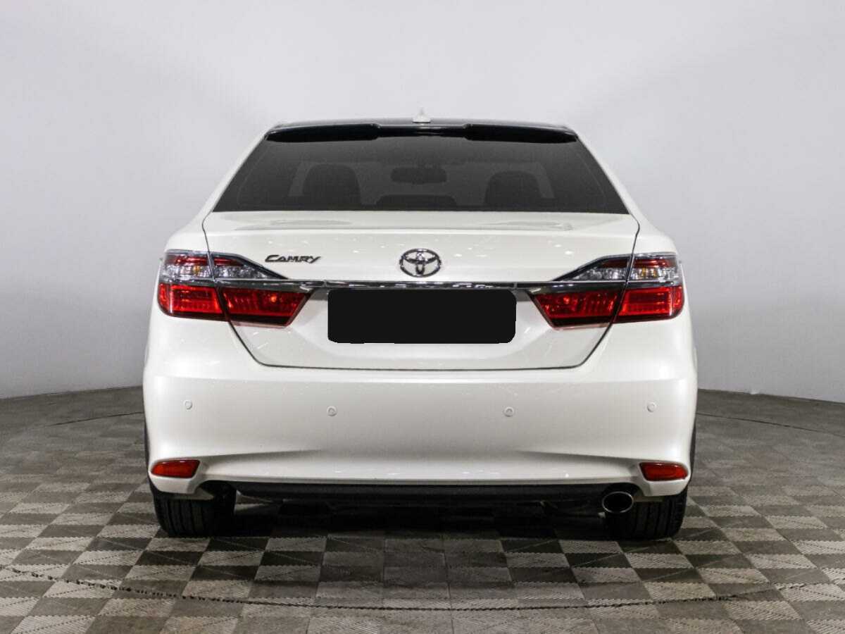 Toyota Camry 2017 года с пробегом. Фото: #5