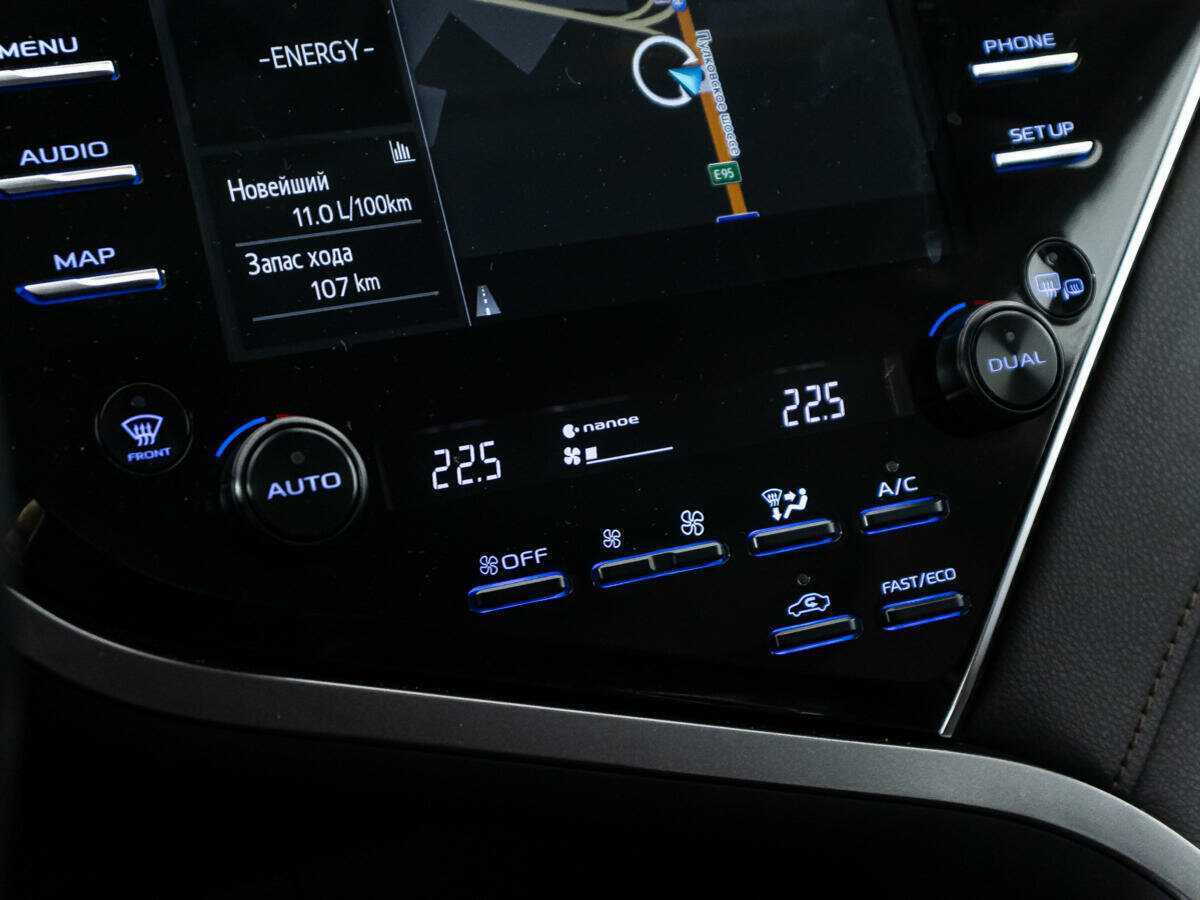 Toyota Camry 2018 года с пробегом. Фото: #16