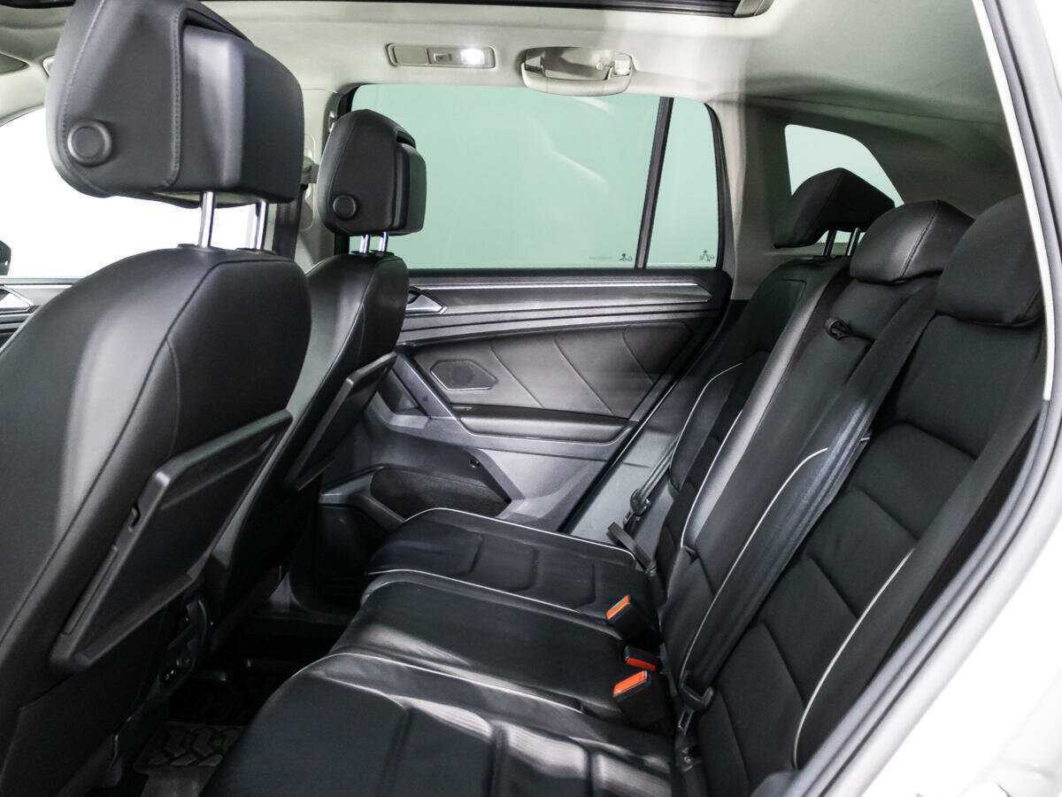 Volkswagen Tiguan 2018 года с пробегом. Фото: #9