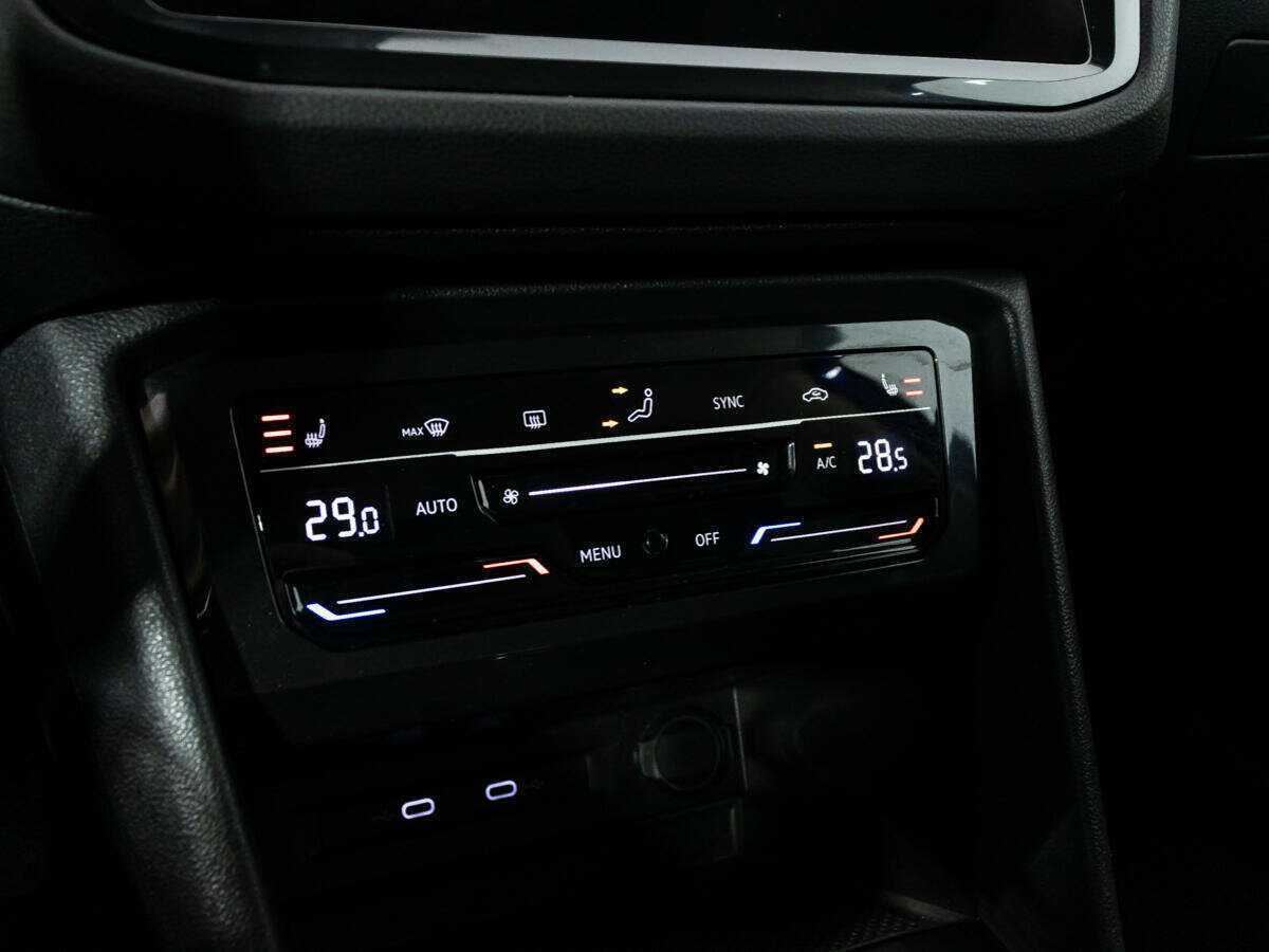 Volkswagen Tiguan 2021 года с пробегом. Фото: #16