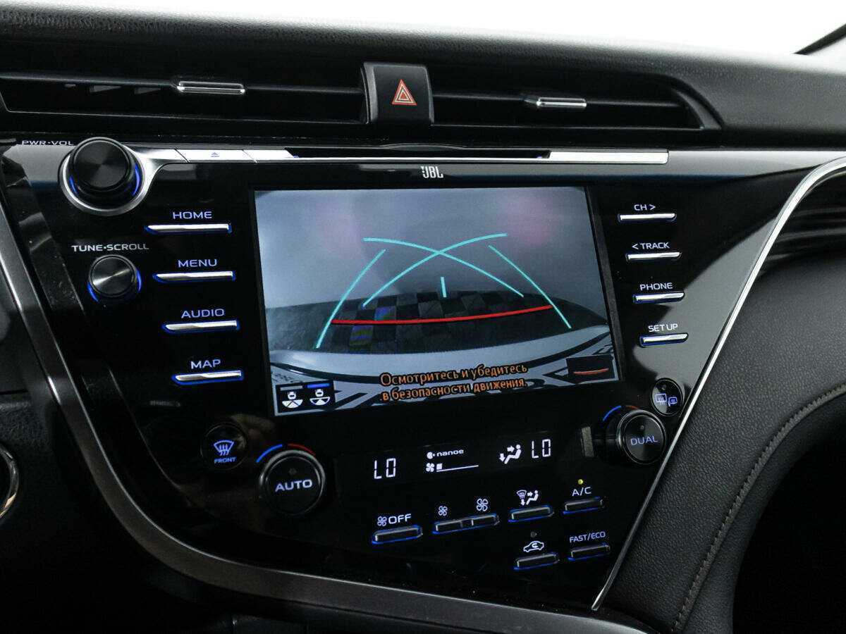 Toyota Camry 2020 года с пробегом. Фото: #15