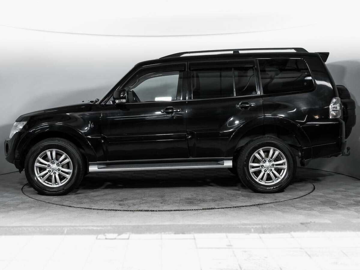 Mitsubishi Pajero 2014 года с пробегом. Фото: #7