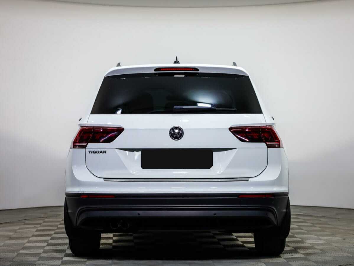 Volkswagen Tiguan 2019 года с пробегом. Фото: #4